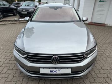 Volkswagen Passat Variant - 3
