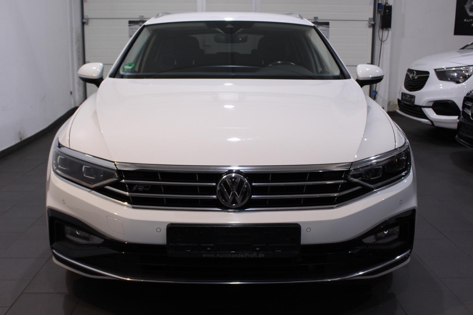 Volkswagen Passat 4M R Line Matrix Virtual STDHZG AHK ACC