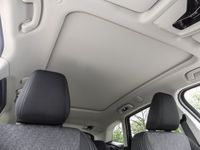 BMW 223 Active Tourer - Vorschau Bild 14