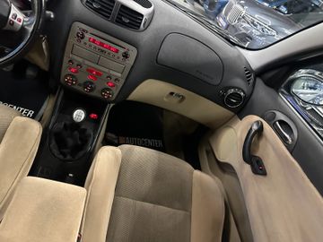 Alfa Romeo 147 1.6 16V T.Spark ECO *Klima*TÜV*CD-Player*