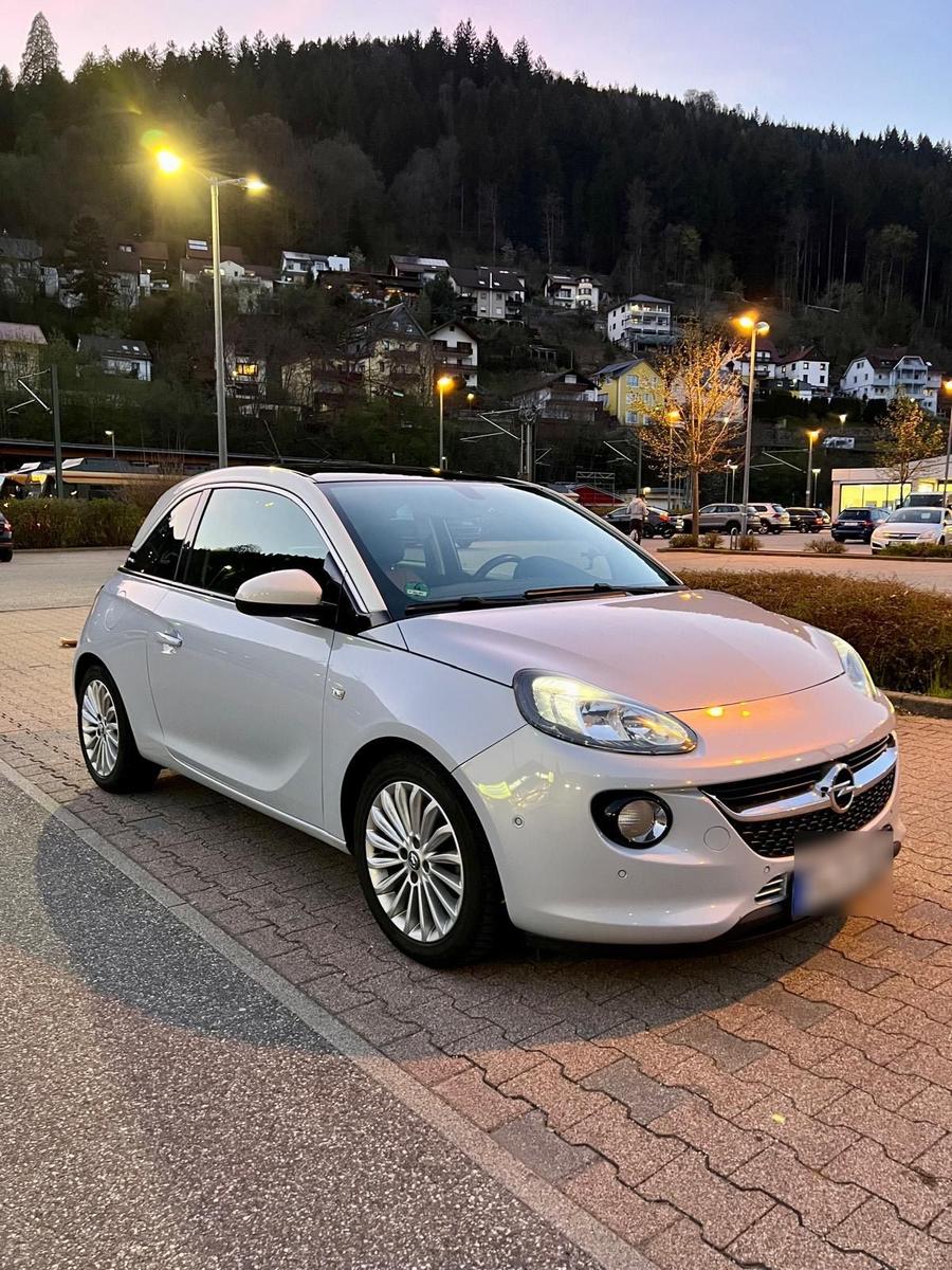 Opel Adam