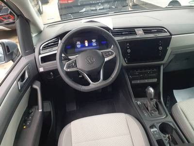 Touran 1.5 TSI COMFORTLINE 7-SITZE KAMER+AHK+DCP