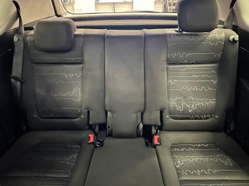 MYAUTOCENTER – Gebraucht- und Jahreswagen mit Werkstattservice in Pfaffenhofen Opel Meriva B Design Edition *Klima*SHZ*PDC*Radio*BT*