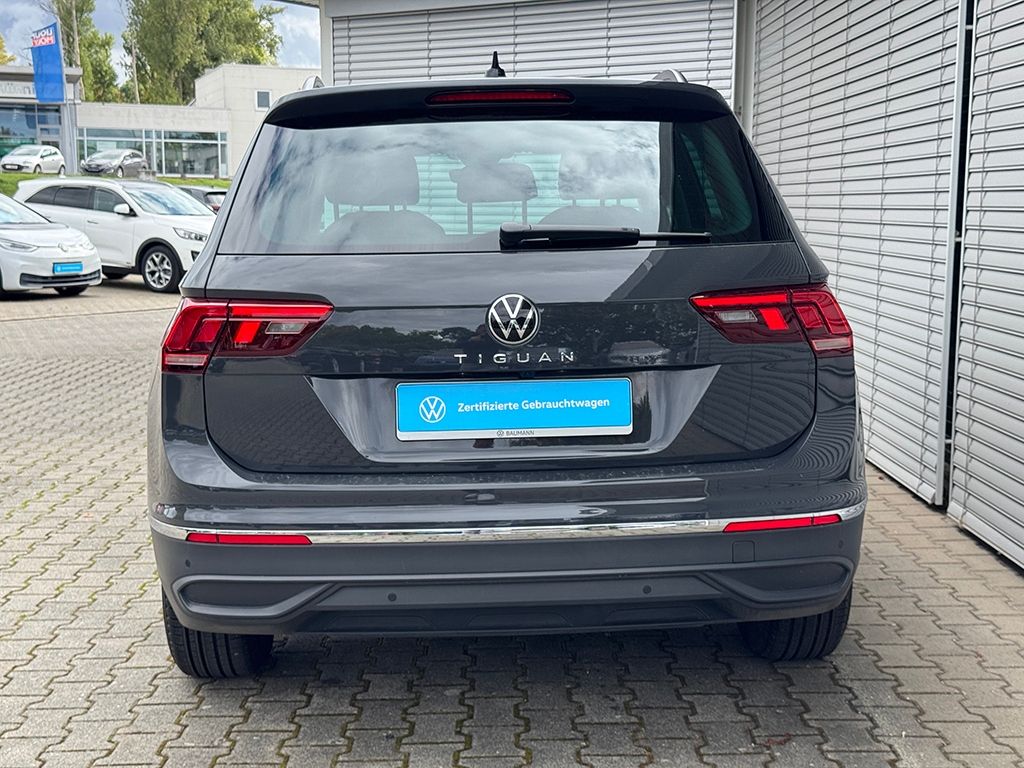 Tiguan 2.0 TDI DSG *NAVI*KEYLESS*REARVIEW*