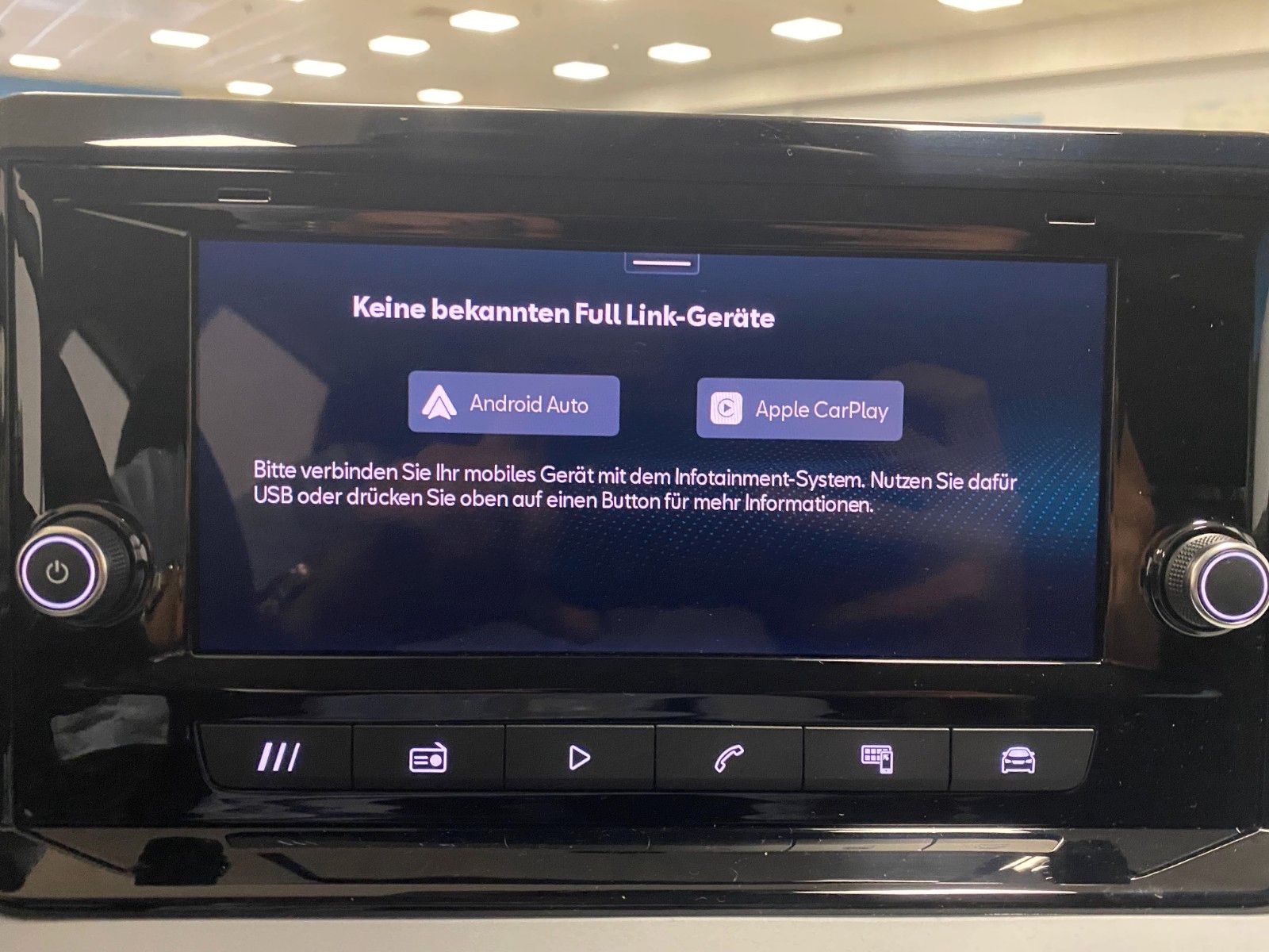 Fahrzeugabbildung SEAT Ibiza 1.0 TSI Style++KLIMA+APP+5J. 2030 GARANTIE