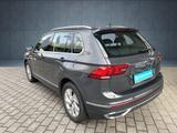 Volkswagen Tiguan 2.0 TDI DSG Elegance Navi IQ.Light ACC - Volkswagen Tiguan: Elegance