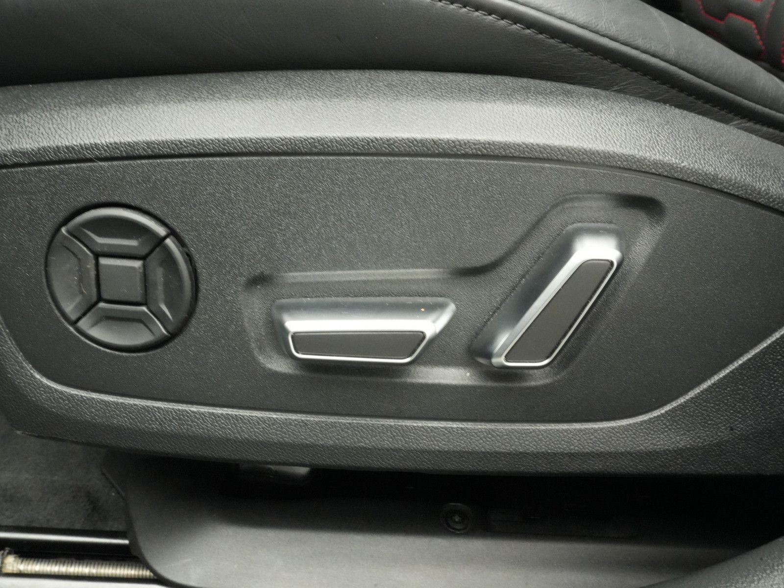 Audi RS6 - Bild 23
