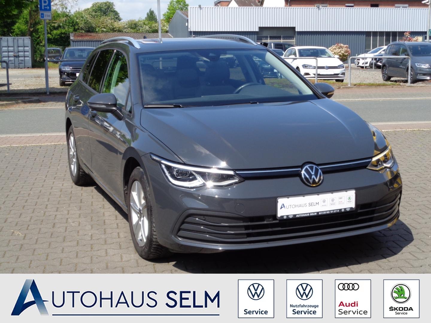 Volkswagen Golf VIII 1.5 eTSI Matrix LED PANO SHZ ACC AHK-k