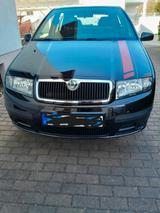 Skoda Fabia 1.4 16V 55 kW Ambiente Sedan Ambiente - Skoda Fabia: Sedan