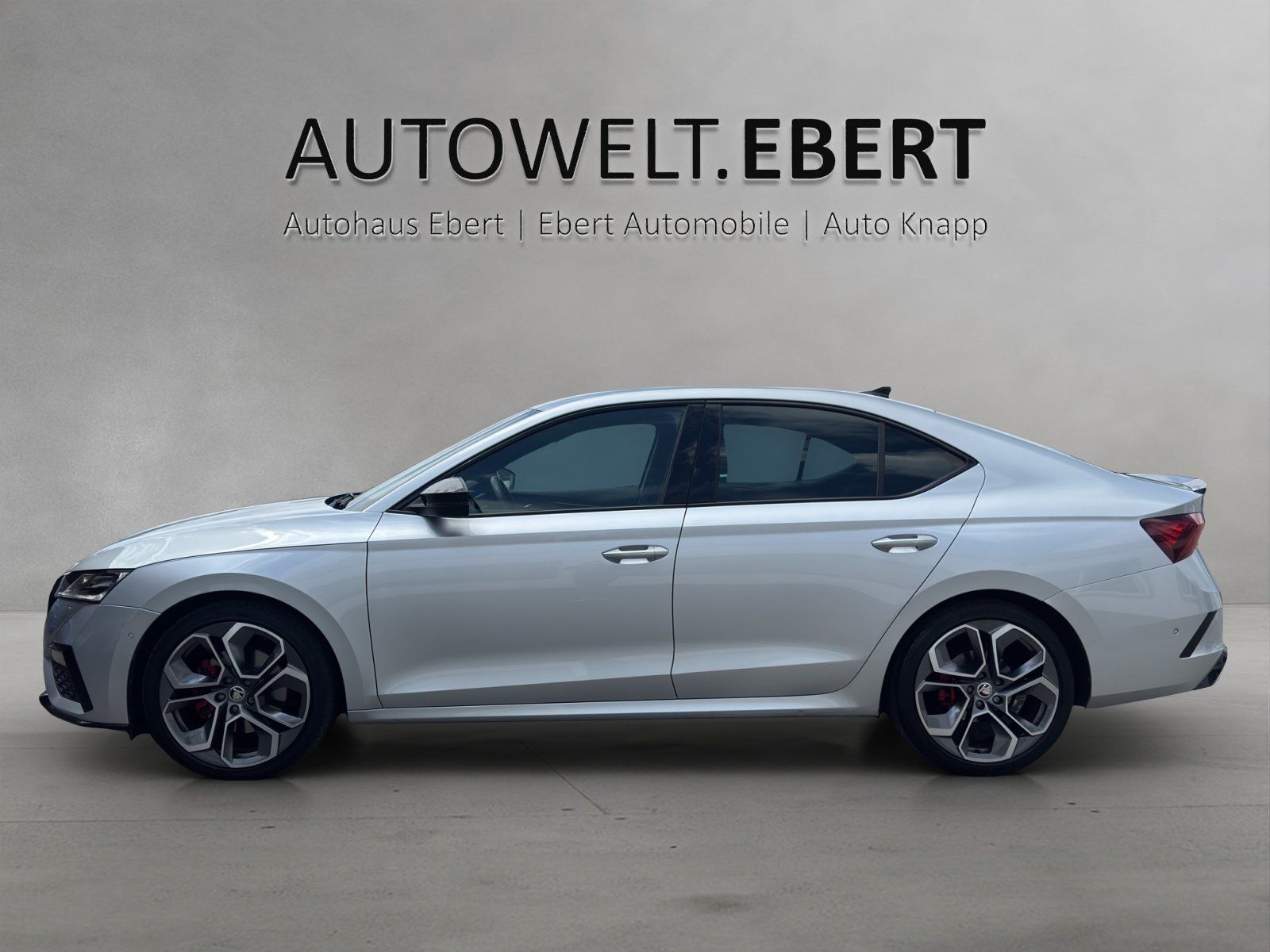 Fahrzeugabbildung SKODA Octavia 2.0 TDI DSG RS 4x4/AHK/KAMERA/ACC/SHZ/