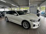 BMW 318d Touring Wenig km + Park Assist + DA Assist - BMW: Assist
