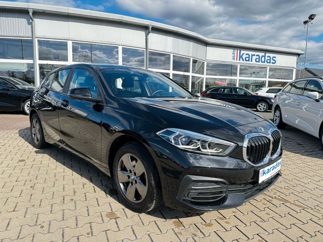 Fahrzeugabbildung BMW 118 i Advantage >AUT/NAVI/LED/SHZ/PDC<