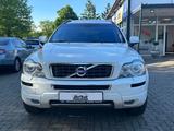 Volvo XC 90 D5 Momentum Geartronic 7-Sitzer - Volvo aus 2012