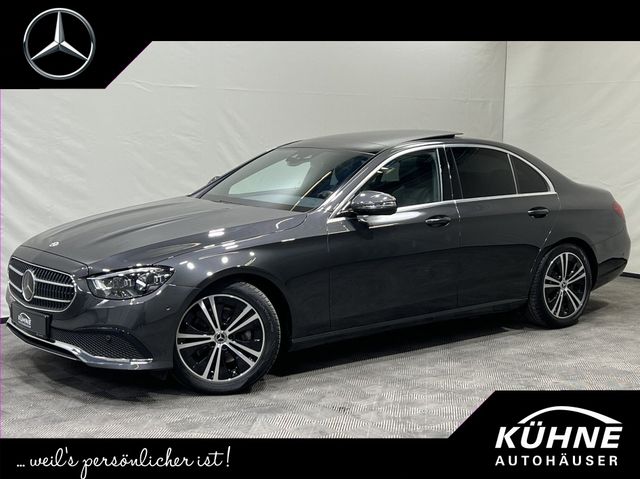 MERCEDES-BENZ E 220 d Avantgarde Multibeam+Panorama+FahrAssist