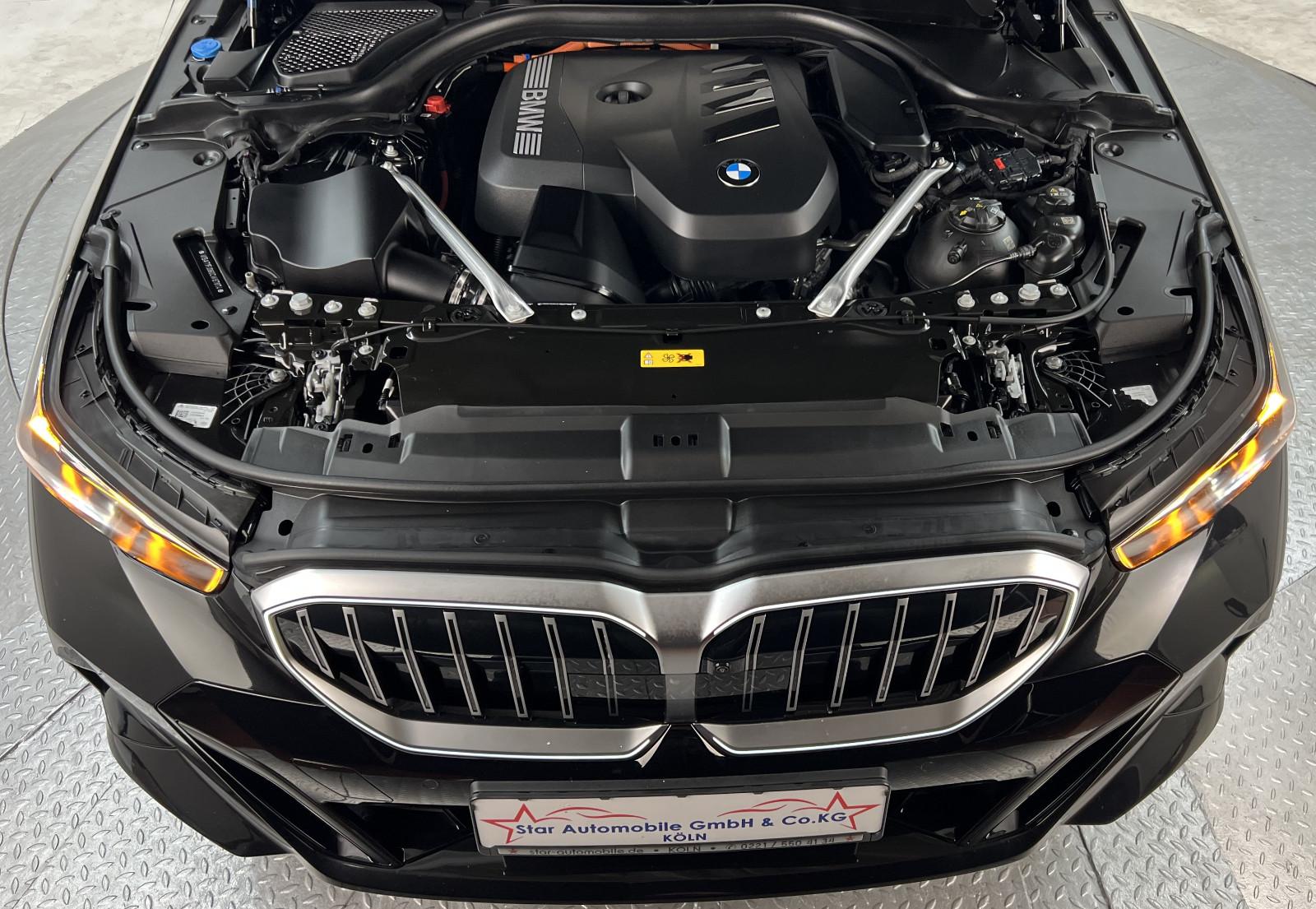 BMW 530 e M Sport Plug-in Hybrid 299 PS H.UP ICONIC