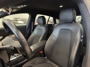 Mercedes CLA 250 Shooting Brake - 12