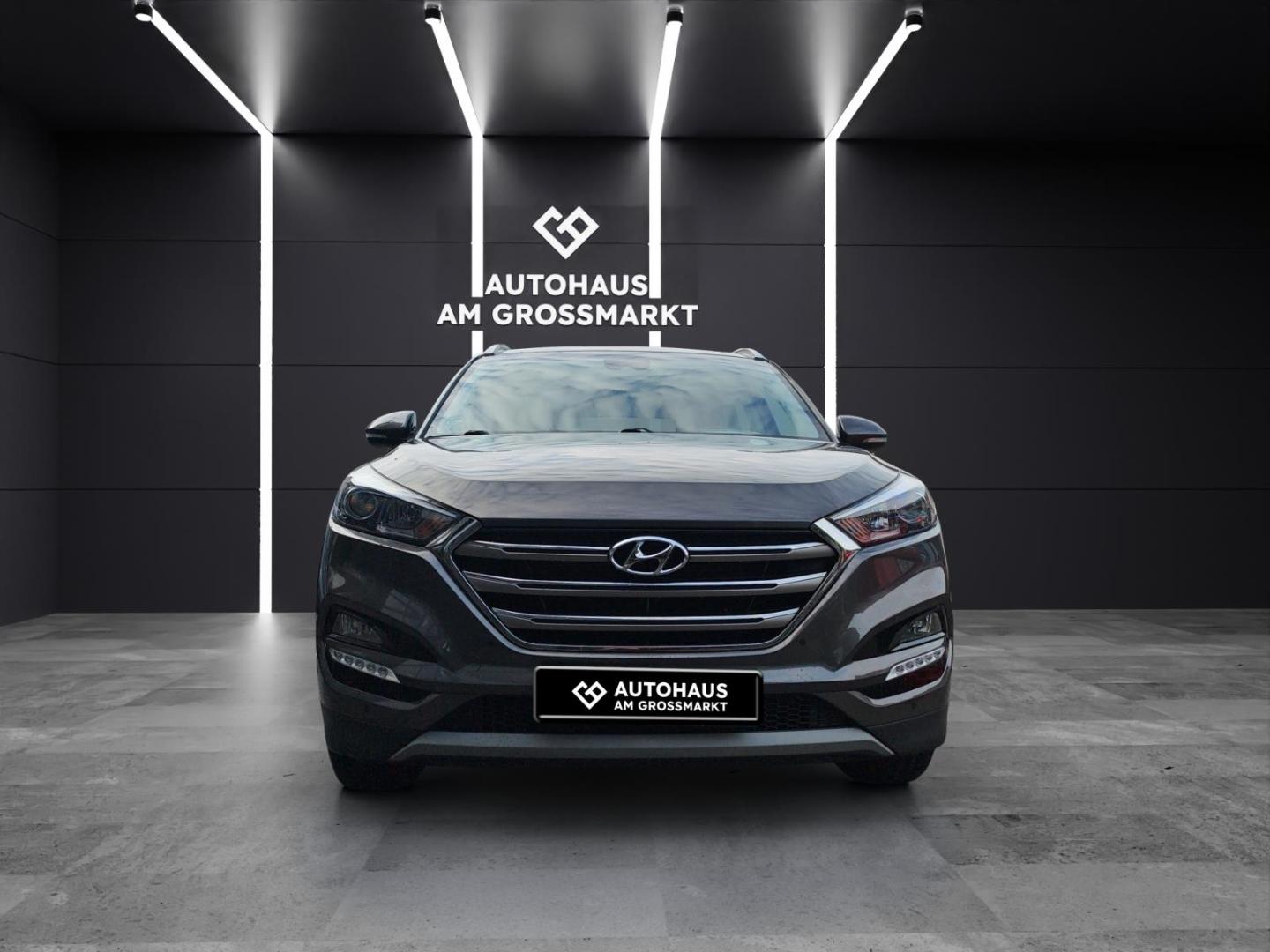 Hyundai Tucson Trend 2WD Klimaaut Kamera PDC SHZ Lenkrad
