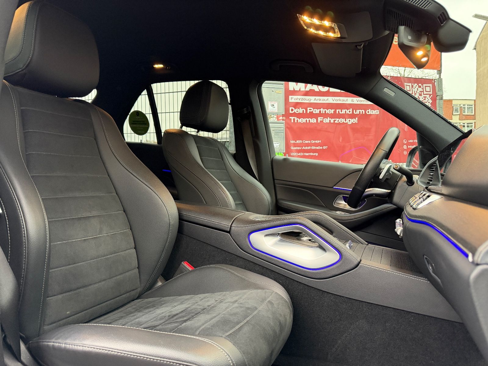 Fahrzeugabbildung Mercedes-Benz GLE 300d 4Matic*BURMESTER*MUTLIBEAM*AHK*WIDESCRE