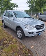 Mercedes-Benz ML 320 CDI 4MATIC - - Mercedes-Benz ML 320: Cdi 4matic