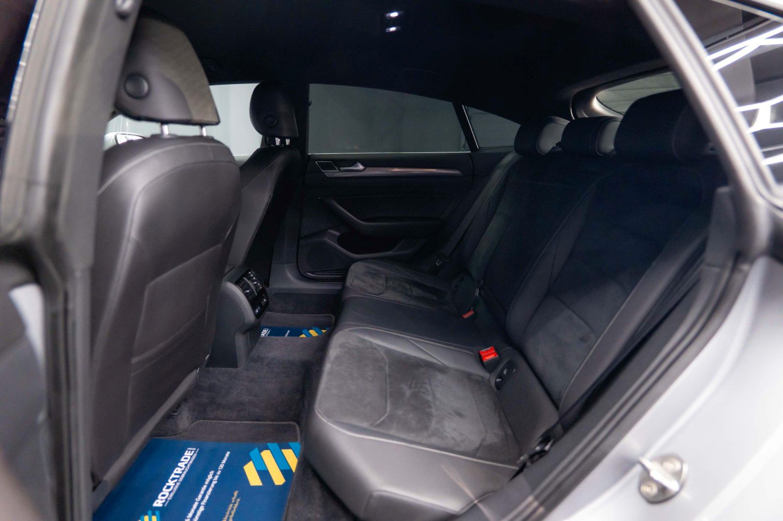 Fahrzeugabbildung Volkswagen Arteon R-Line+ | ACC | Massage | LED | 19 Zoll