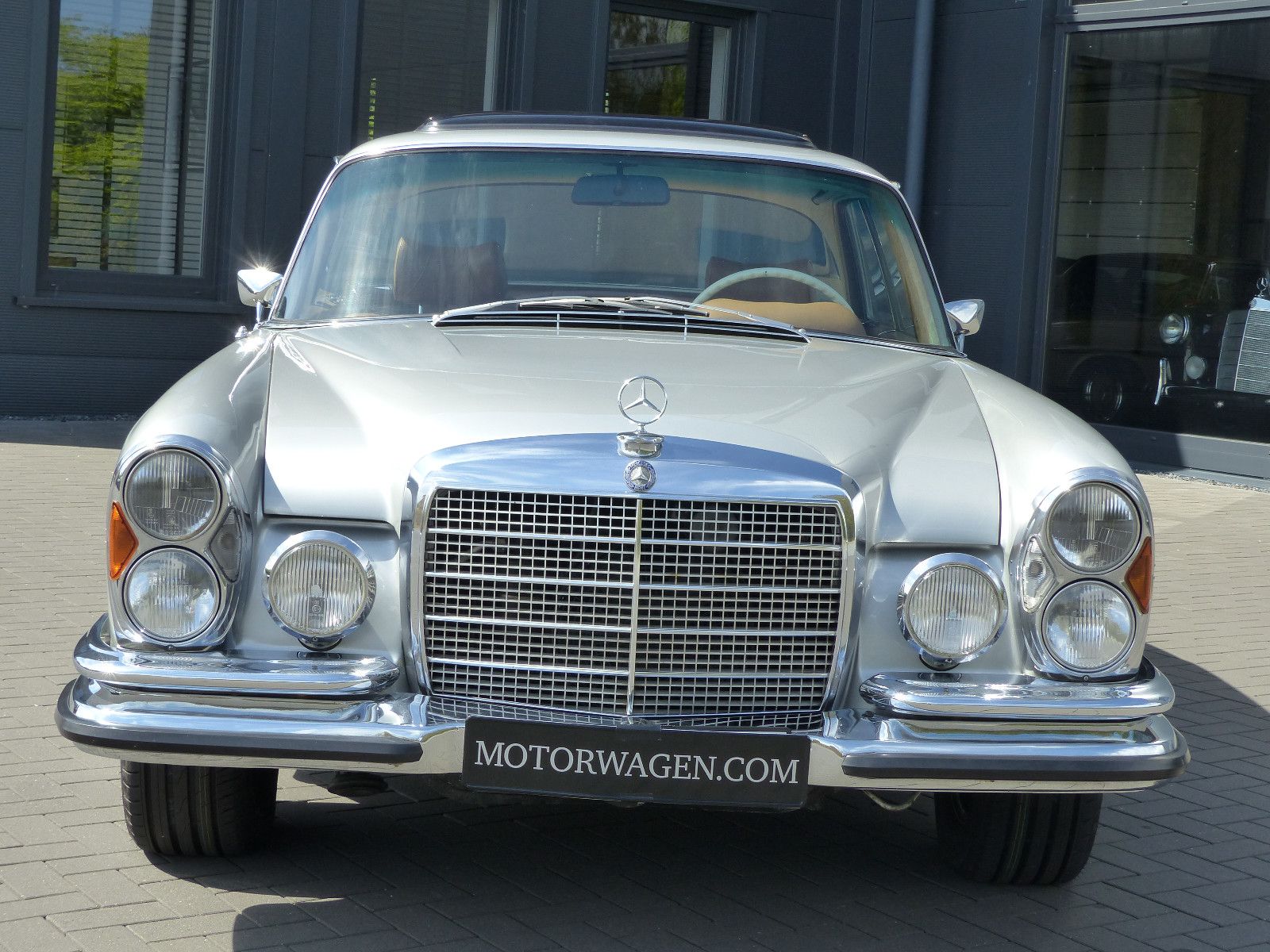Fahrzeugabbildung Mercedes-Benz 280 SE 3,5 Coupe W 111