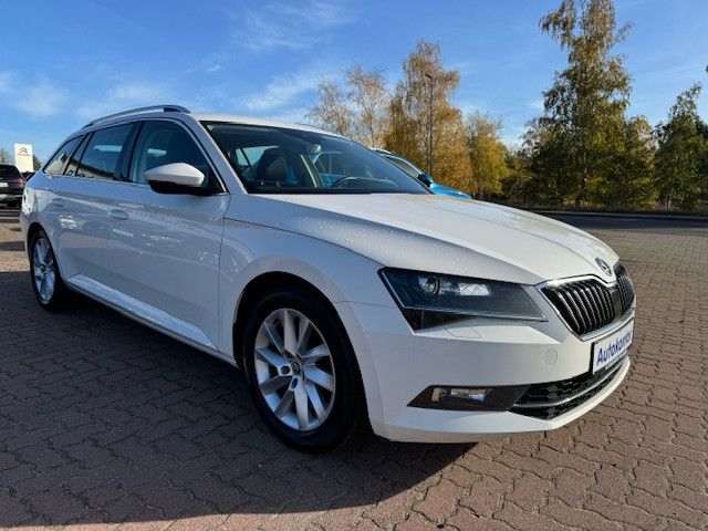 Skoda Superb Combi Style 4x4.Bi-Xenon