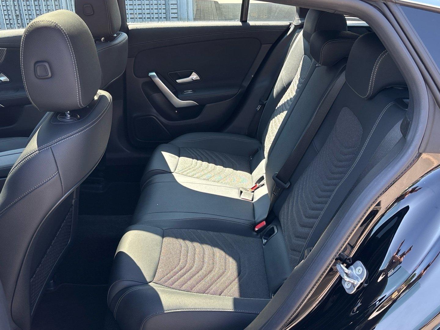 Mercedes-Benz CLA 200 SB Panorama Rückfahrkamera MBUX LED, миниатюра 11