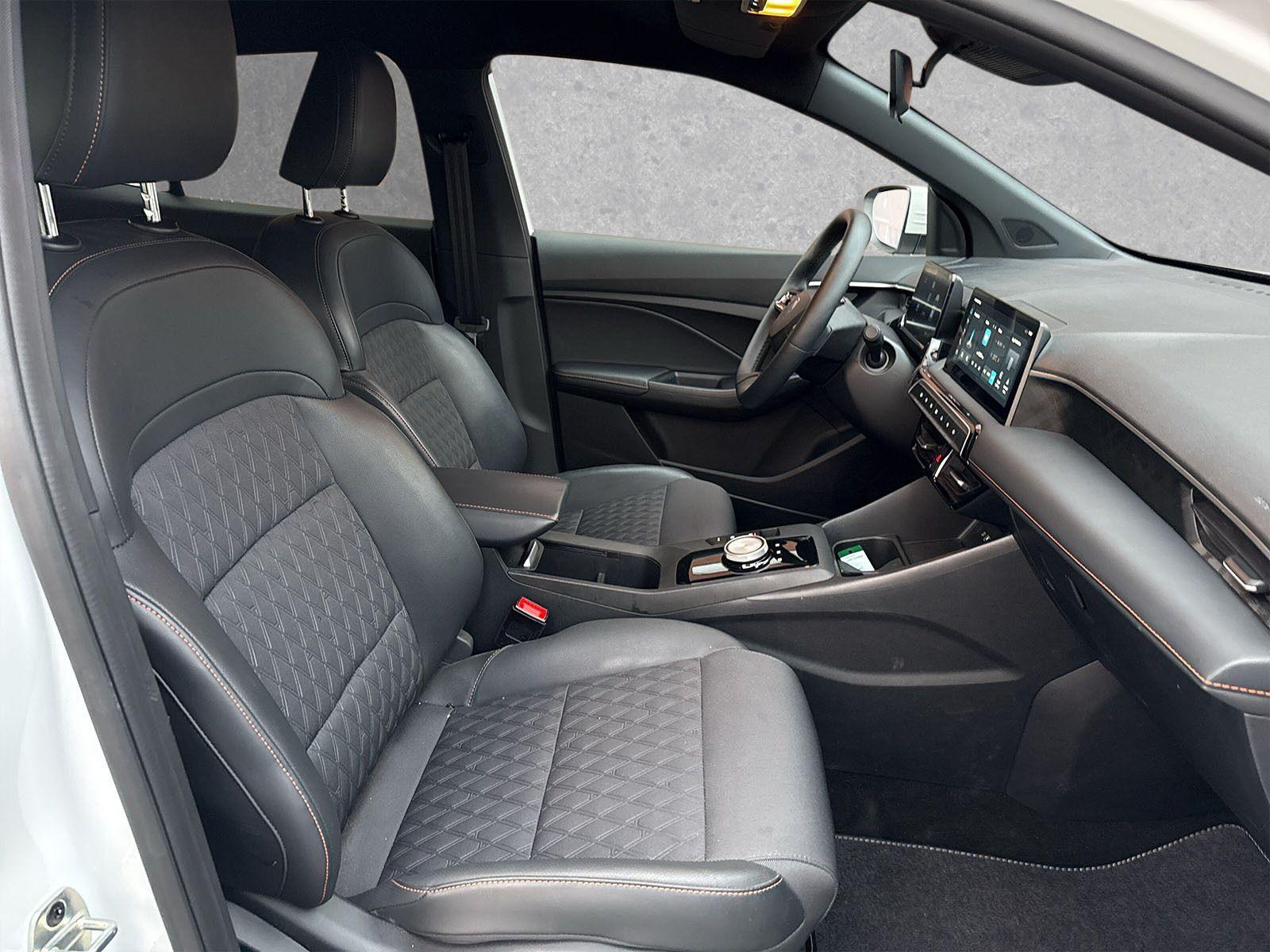 MG3 Hybrid+ Luxury / Navi / 360° Kamera