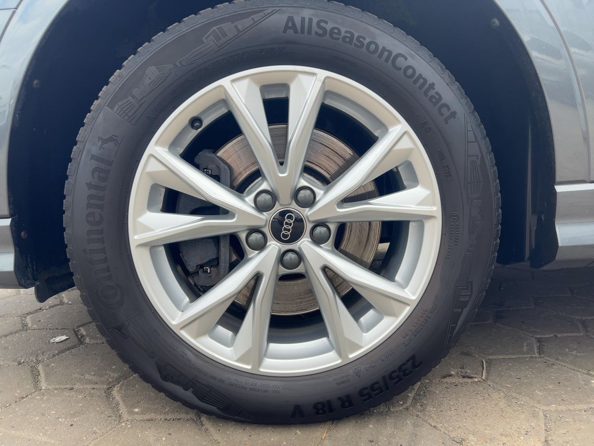 Audi Q3 40 TFSI S line quattro S tronic Navi LED virt foto 16