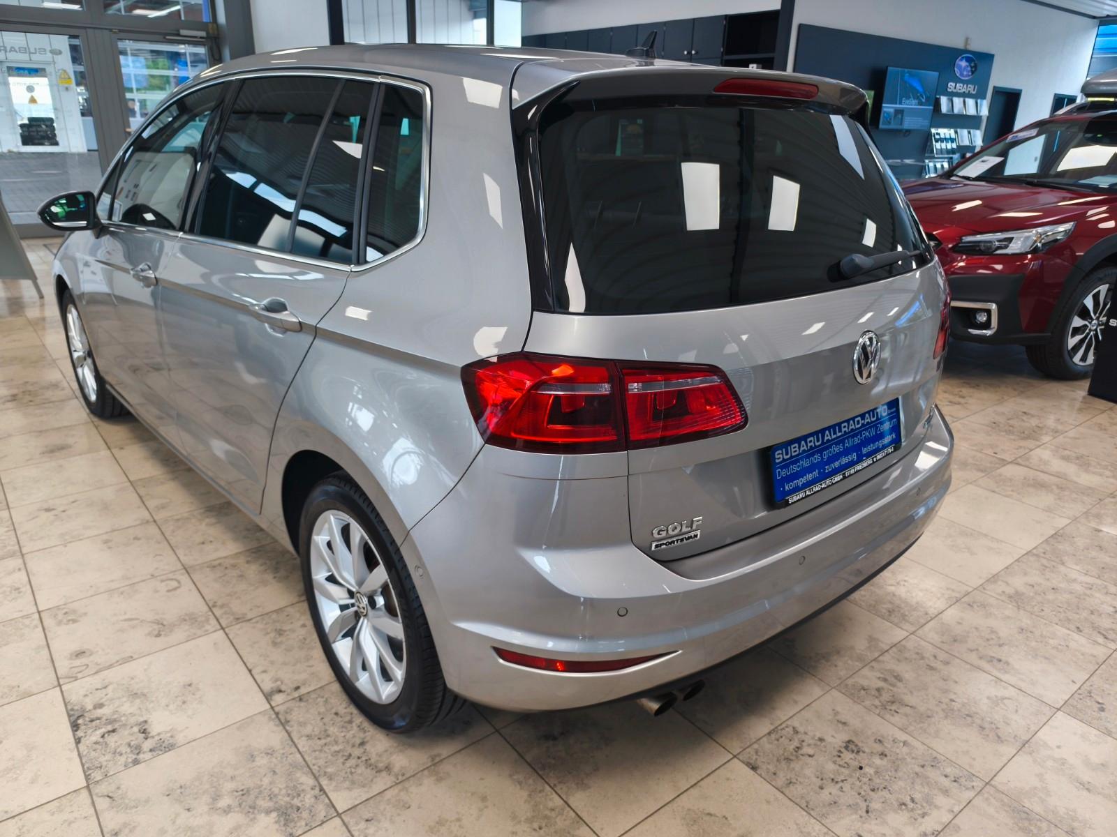 Volkswagen Golf Sportsvan | Panorama | Smartkey | Bi-Xenon