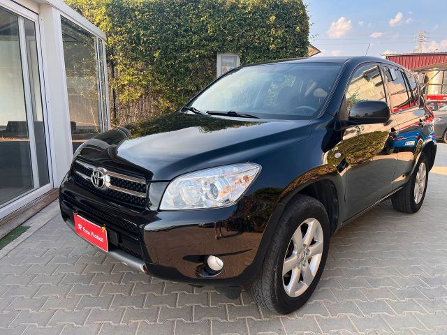 Toyota RAV4 2.2 D-4D 136 CV Sol