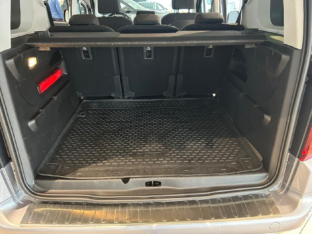Fahrzeugabbildung Opel Combo Life E Elegance
