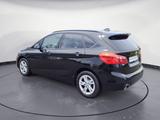 BMW 218i Active Tourer Advantage Navi RFK Sitzheizun - BMW Gebrauchtwagen in Villingen-Schwenningen