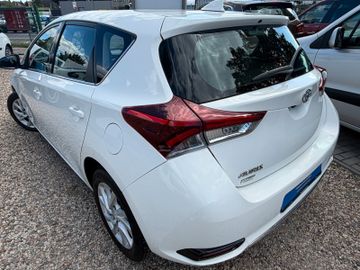 Toyota Auris - 5