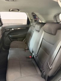 KIA Sorento - 11
