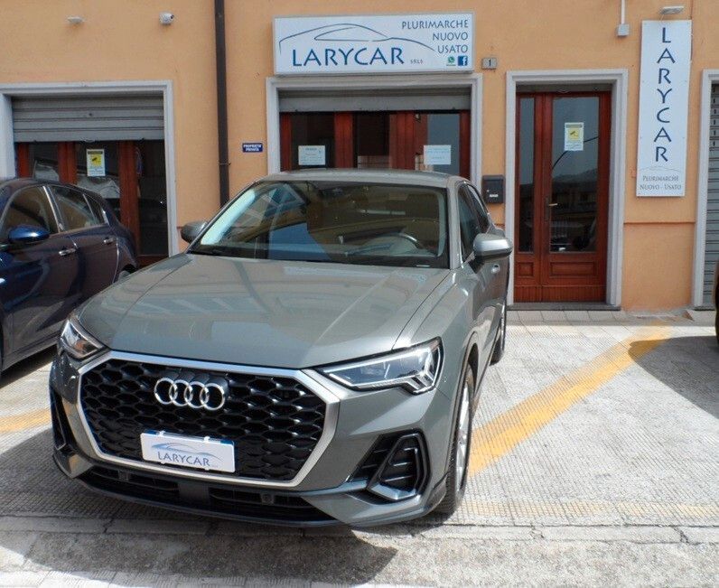 Image of Audi Q3