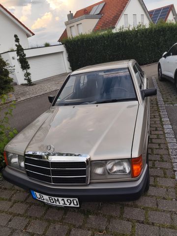 Mercedes-Benz Mercedes Benz 190e 2.3