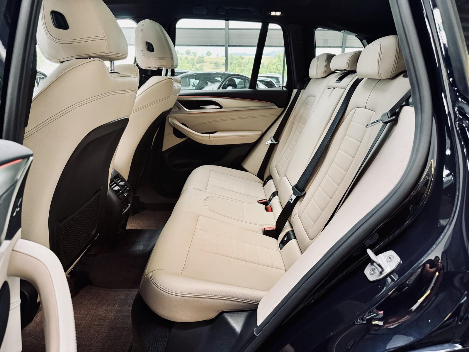 BMW X3 xDrive 30 i M Sport |Pano|HUD|SHZ|LKRDHZ|