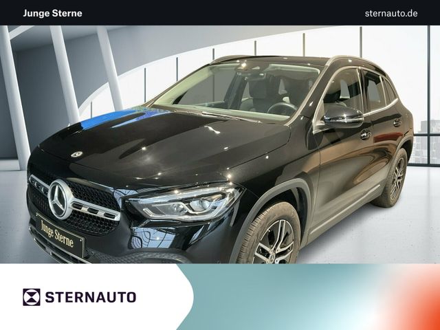 Mercedes-Benz GLA 200 d Progr LED AHK RüKam Standh Spiegelpak 