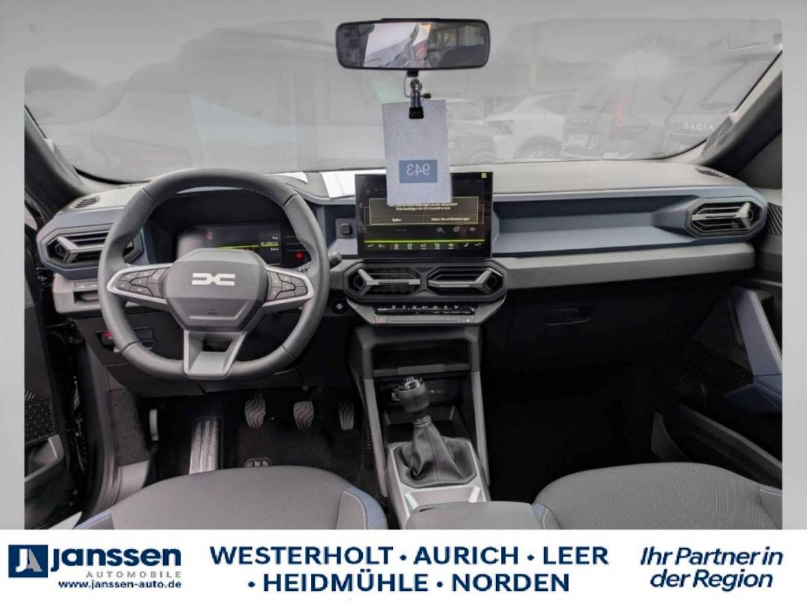 Fahrzeugabbildung Dacia Bigster Expression TCe 140