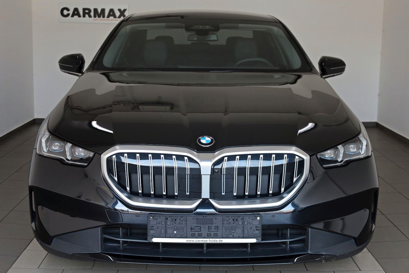 Fahrzeugabbildung BMW 520 d,Travel+Innov. Pak,Panorama,HUD, AHK el,+WR