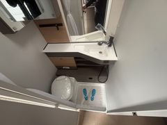 Bürstner Averso 485 TS B66 Edition*Queensbett*