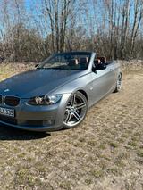 BMW e93 335i - BMW 335 aus 2006: 335i