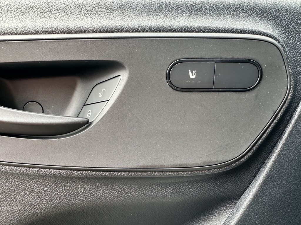 MERCEDES-BENZ Sprinter 2025