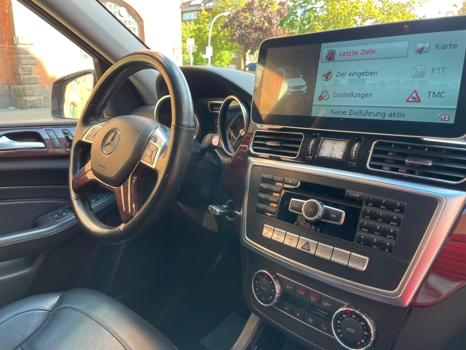 Mercedes-Benz ML 350 BlueTEC 4MATIC AMG Line