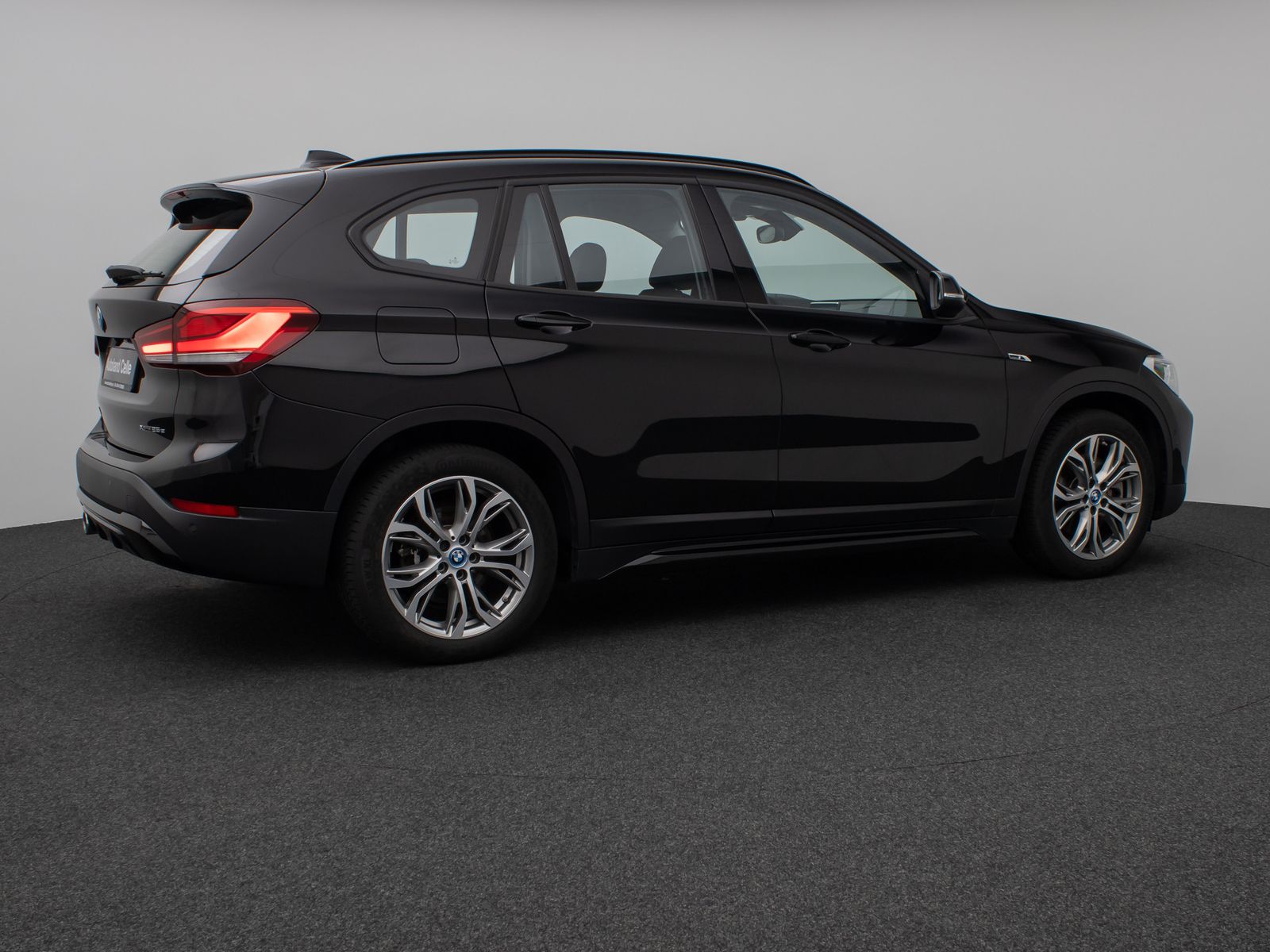 Fahrzeugabbildung BMW X1 xD25e Sport Line Kamera DAB Navi LED Komfort
