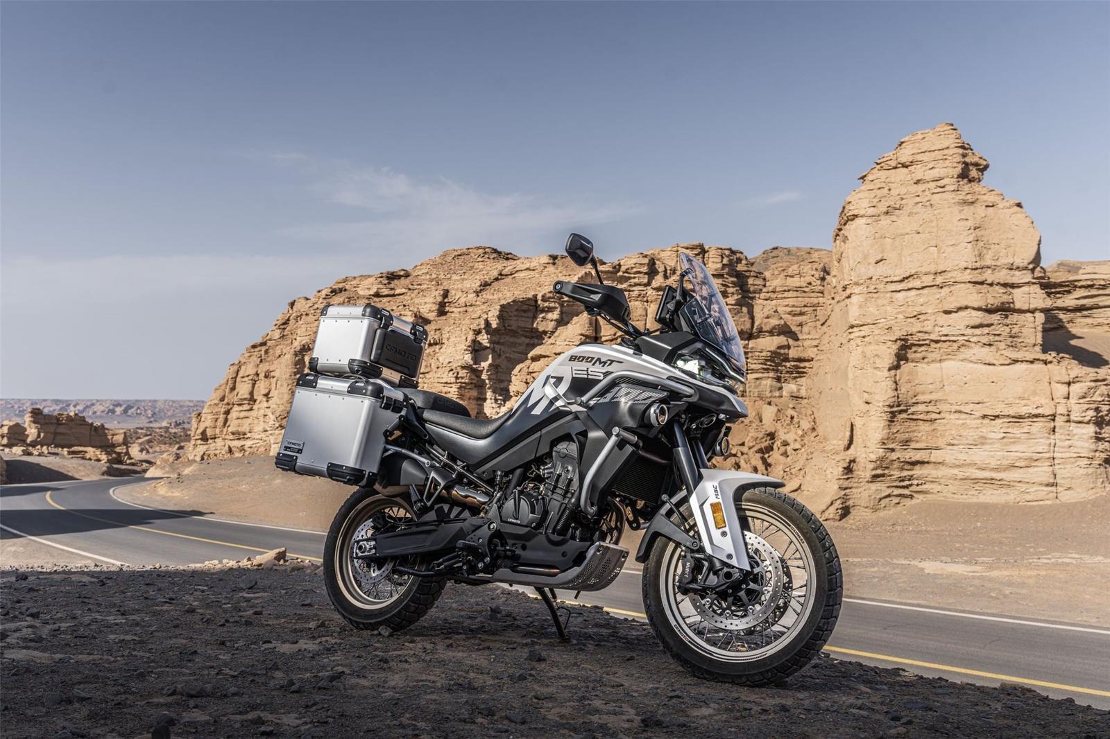 CFMOTO 800MT-ES inkl. Aktionpaket ... jetzt