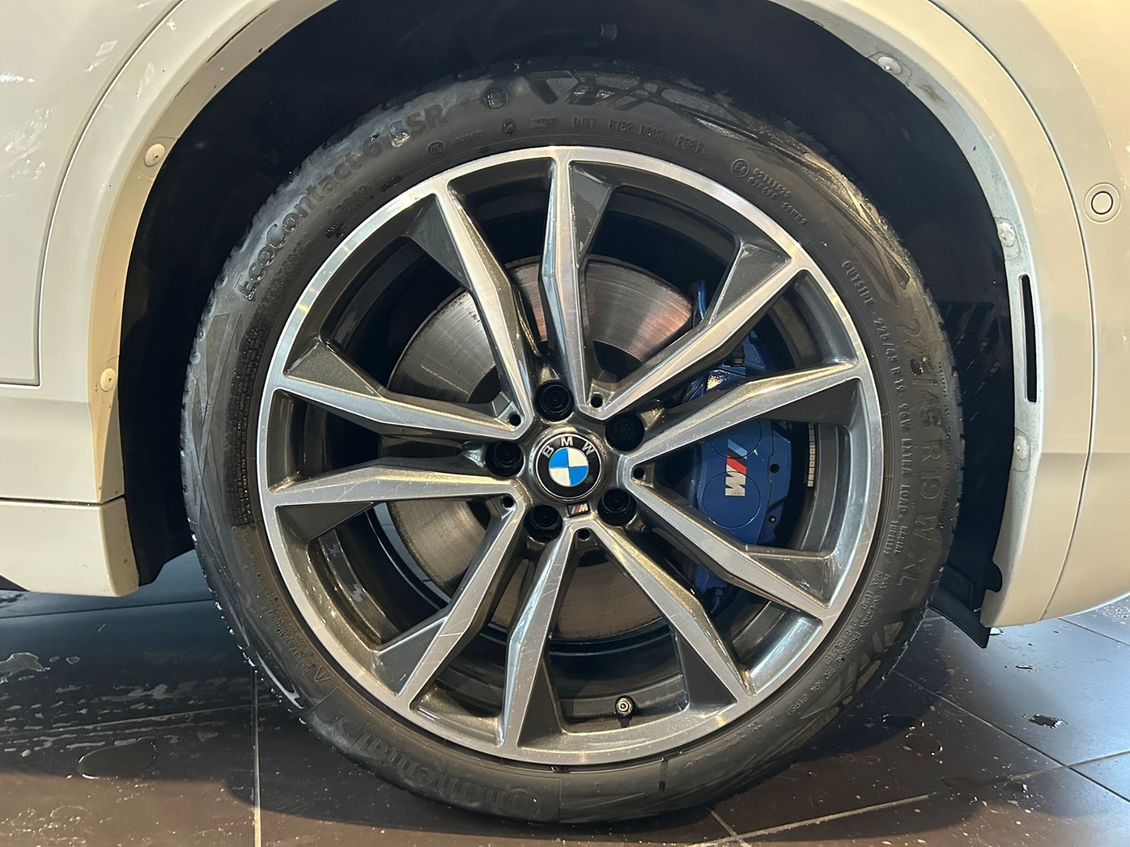 Fahrzeugabbildung BMW X2 xDrive M35 i HiFi LED NAVI ALU