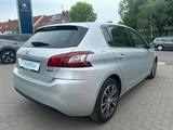 Peugeot 308 Allure PureTech 110 STOP & START - silberne Peugeot 308