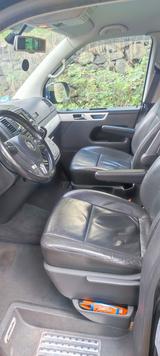 Volkswagen T5 Multivan mit Austauschmotor  - Volkswagen T5 Multivan in Dresden